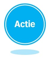 Blauw cirkelvormig label met de tekst "Actie"