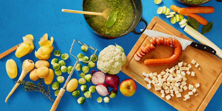 Winterassortiment voor stamppotten met rookworst, wintergroenten en soepen bij Albert Heijn