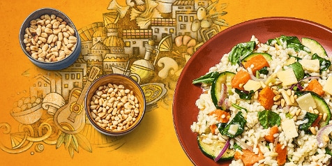 Rijstsalade met groenten en pijnboompitten op een kleurrijke achtergrond