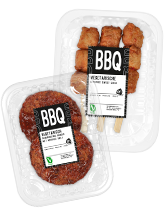 BBQ vegetarische spiesjes en burgers van AH in plastic verpakkingen