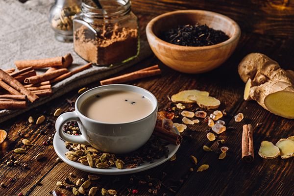Zwarte thee met melk