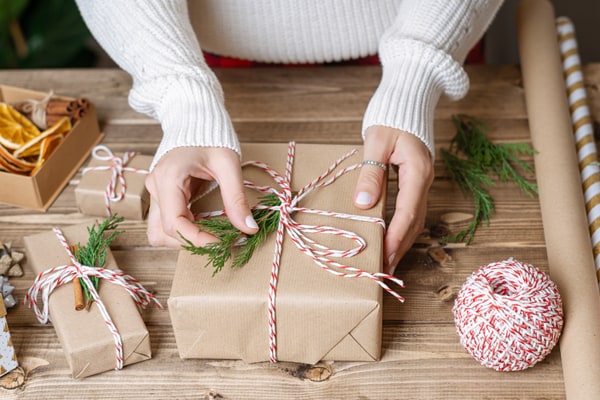 tempo oogopslag andere 5 tips om jouw kerstcadeaus origineel in te pakken | Albert Heijn