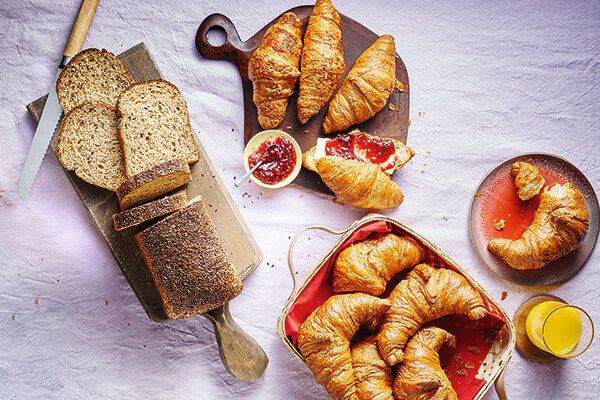 Brood en croissantjes
