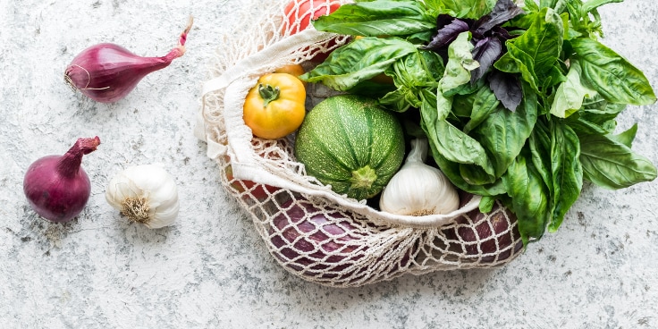 Herbruikbare zak met groente en fruit