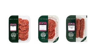 Drie verpakkingen Wahid halal vleesproducten: köfte, hamburgers en Adana kebab, naast elkaar op een witte achtergrond.