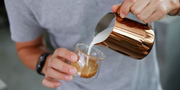 cortado maken - De juiste hoeveelheid melk