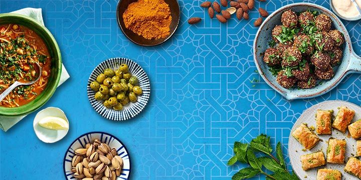Gerechten voor Ramadan, baklava, linzensoep, lamsballetjes bestellen bij Albert Heijn.