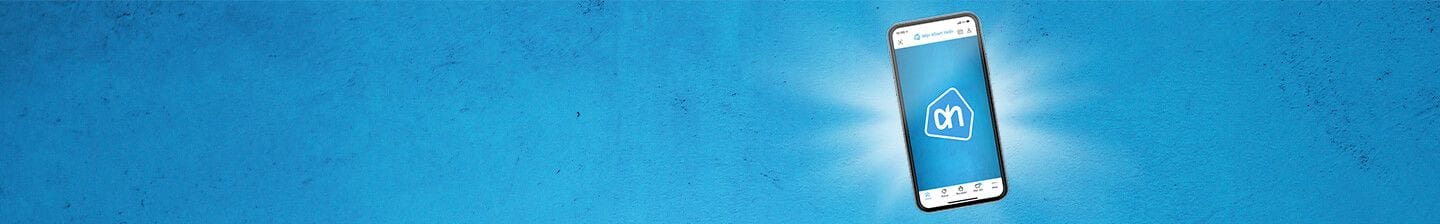 Albert Heijn-app op een smartphone voor blauwe achtergrond