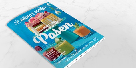 Albert Heijn folder met paasgerechten en kleurrijke drankjes op de voorkant.