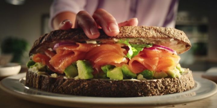 Lurpak smeerbare roomboter bestel je bij Albert Heijn