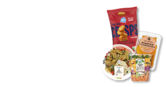 Een selectie van Albert Heijn producten waaronder proteïne crisps paprika, pompoen lasagnebladen, een groentemix, een maaltijdsalade en een bakje kruiden voor salade.