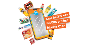 Mobiele telefoon met Albert Heijn-logo toont een kraslot, omringd door diverse producten zoals frisdrank, pizzadoos, schoonmaakmiddel, tandpasta en ketchup. Tekst: "Kras ALTIJD een GRATIS product bij elke €15*".