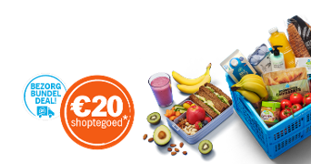 Bezorgbundel deal van Albert Heijn met €20 shoptegoed, vers fruit, groenten, brood en andere boodschappen in blauwe krat en lunchtrommel