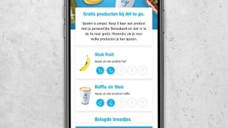 AH app scherm met gratis producten bij AH to go, inclusief stuk fruit en koffie of thee aanbod.