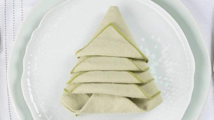 Rode kerstservetten voor tafeldecoratie - 40 stuks papieren servet met rendier sneeuwvlokken kerstdecoraties winterservetten serviettes wegwerpbaar voor kerstfeest levering decoratie