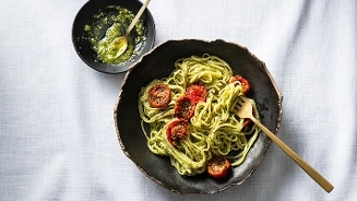 Tips veganuary vegan pasta pesto