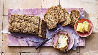 Brood gemaakt van lijnzaad