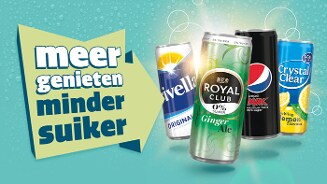 Promotieafbeelding met frisdrankblikken van Rivella, Royal Club Ginger Ale, Pepsi Max en Crystal Clear, met tekst 'meer genieten minder suiker'.