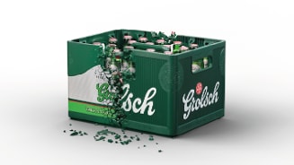 Krath Grolsch bier met gebroken hoek, waardoor flessen zichtbaar zijn binnenin