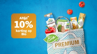 Promotie van 10% korting op biologische producten met Arla biologische melk en een boodschappentas gevuld met diverse biologische producten.