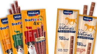 Vitakraft honden snacks Beef Stick en Vita Naturals staven in verschillende smaken in verpakking
