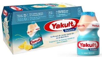 Yakult Balance verpakking en flesje, citroensmaak, rijk aan vitamine D.