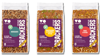 Drie soorten TastyBasics vezelrijke crackers: meerzaden, zonnebloem- en pompoenpitten, en kaas & peper.