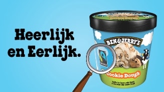 Ben & Jerry's Cookie Dough ijs met Fairtrade logo en tekst "Heerlijk en Eerlijk"