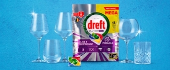 Dreft Platinum Plus vaatwastabletten verpakking tussen glanzende glazen op blauwe achtergrond met Royal van Kempen & Begeer logo