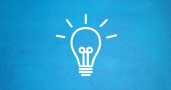 Witte illustratie van een gloeilamp op een blauwe achtergrond