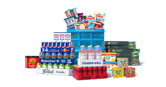 Grote selectie A-merken producten, waaronder Heineken, Grolsch, Red Bull, Coca-Cola, Alpro, Starbucks, Becel, VITAMIN WELL, en verschillende snacks en ontbijtproducten, gepresenteerd in en rondom een blauwe krat.