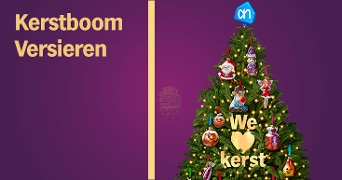 Kerstboom versieren met kleurrijke kerstdecoratie en verlichte slingers, met de tekst 'We ♥ kerst' in de boom en het Albert Heijn logo als piek, op een paarse achtergrond.