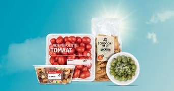 Borrelhapjes, snackgroenten en olijven besteld bij AH Zakelijk voor een zomerborrel