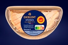 Epoisses kaas van het merk Excellent in een ronde verpakking, voorzien van voedingsinformatie en keurmerk.