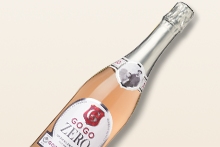 Fles Gogo Zero rosé wijn met zilveren foil op de hals