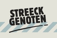 Logo van Streeckgenoten met zwarte tekst en een zwarte streep op een lichtgrijze achtergrond met blauwe diagonale strepen.