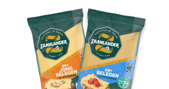 Plakken Zaanlander kaas, varianten jong belegen en belegen, in verpakkingen van ongeveer 5 plakken.