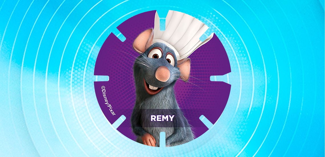 Afbeelding van Remy, het rattenpersonage uit de Disney/Pixar-film Ratatouille, met een koksmuts op, tegen een paarse achtergrond met een blauwe cirkel eromheen.