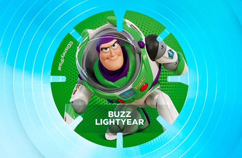 Afbeelding van het Disney/Pixar personage Buzz Lightyear in een groen en wit ruimtepak op een groene ronde achtergrond met zijn naam in witte letters.