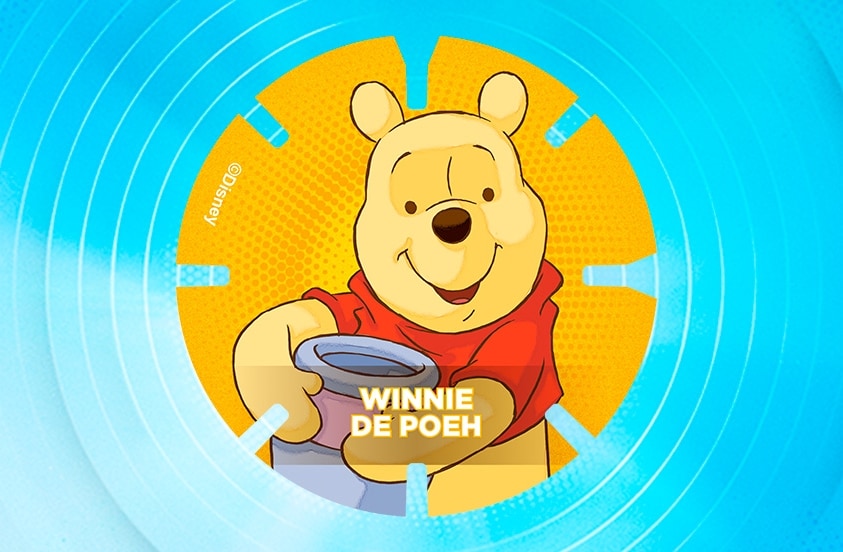 Afbeelding van Disney's Winnie de Poeh, het bekende gele beer-personage, met rode trui en honingpot tegen een gele achtergrond. De tekst "Winnie de Poeh" staat in het midden.