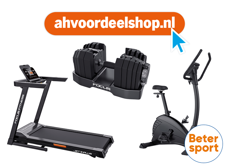 Afbeelding met fitnessapparatuur van het merk Focus Fitness, waaronder een loopband, een set verstelbare halters en een hometrainer. Bovenaan staat een oranje label met de tekst "ahvoordeelshop.nl" en rechtsonder staat een badge met de tekst "Beter sport".