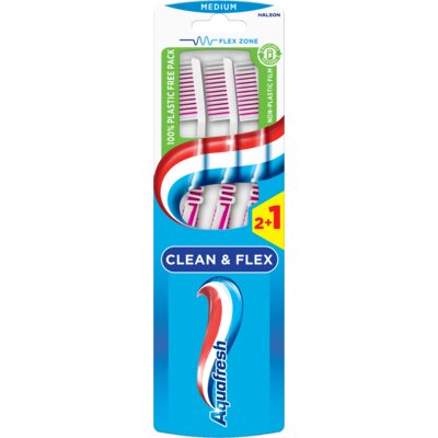 pdp-image-Aquafresh Clean & flex medium tandenborstel