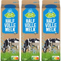 Een afbeelding van AH Biologisch Halfvolle melk 3-pack