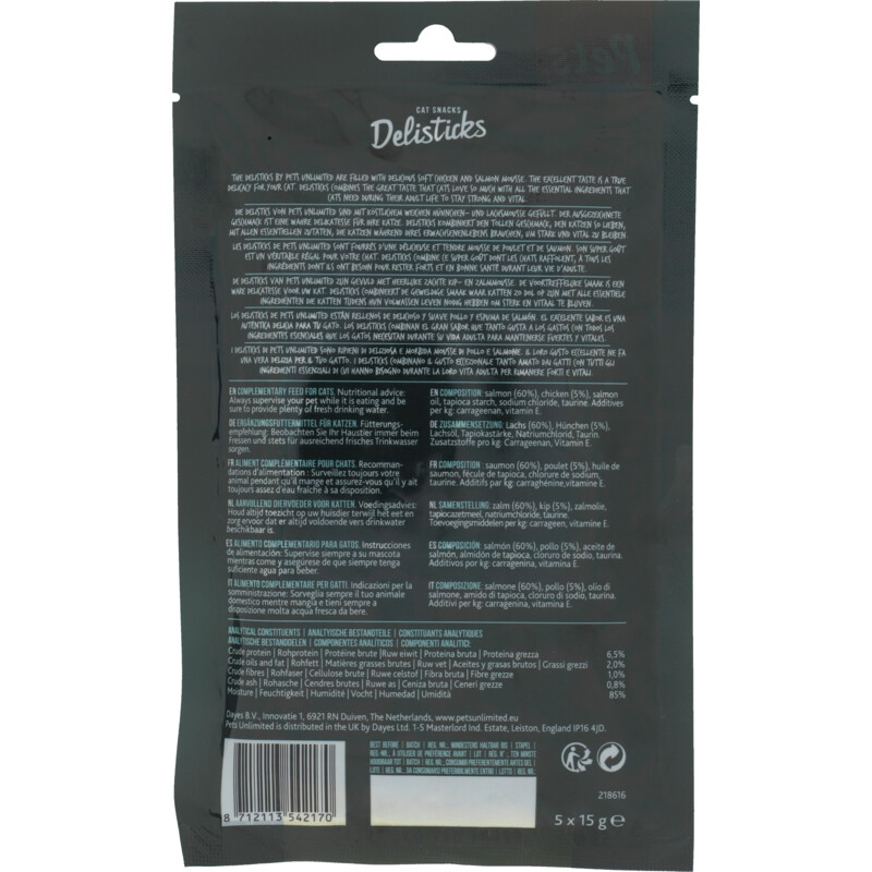 Een afbeelding van Rosewood Delisticks salmon & chicken