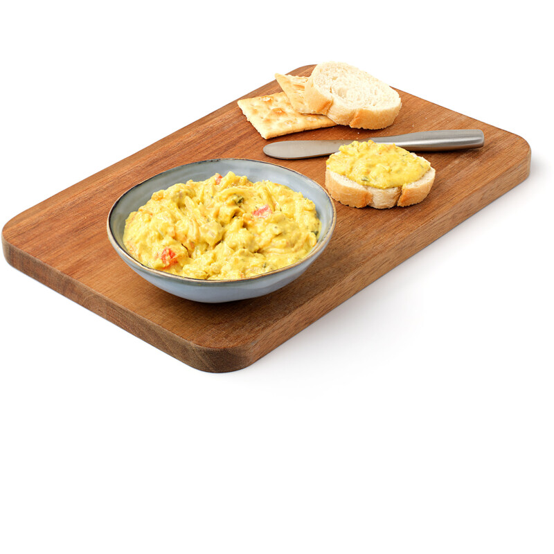 Een afbeelding van AH Kip-kerrie salade 35% minder vet