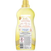 Een afbeelding van Robijn Color zwitsal wasmiddel voordeelfles