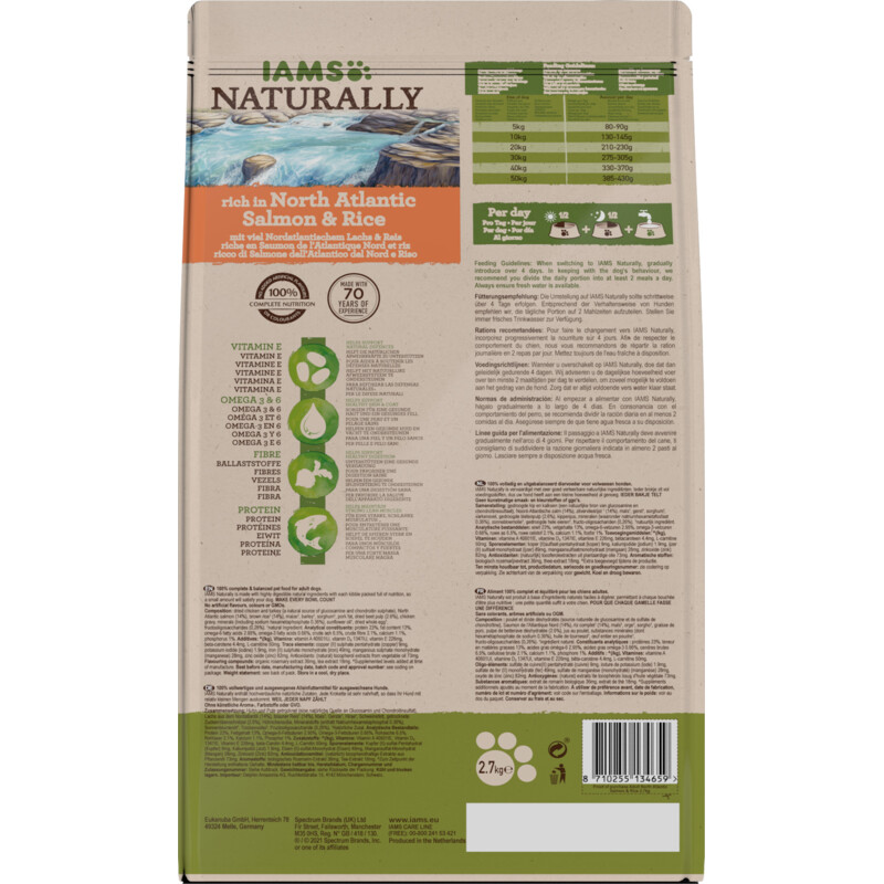 Een afbeelding van IAMS Naturally dog adult zalm & rijst