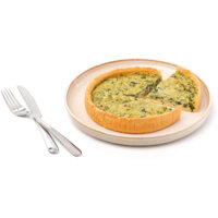 Een afbeelding van AH Quiche kip pesto spinazie