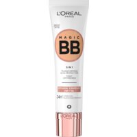 Een afbeelding van L'Oréal Paris nude magique BB cream medium skin