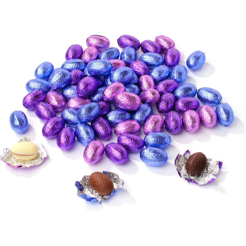 Een afbeelding van AH Chocolade eitjes praliné melk-wit-puur